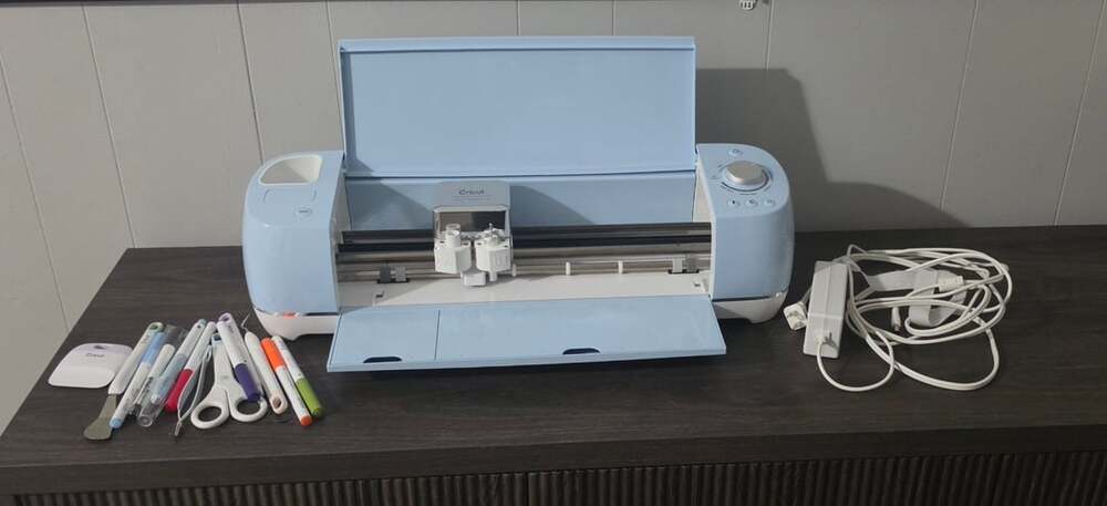 Cricut Explore Air 2 Electronic Die Cutting Machine Blue